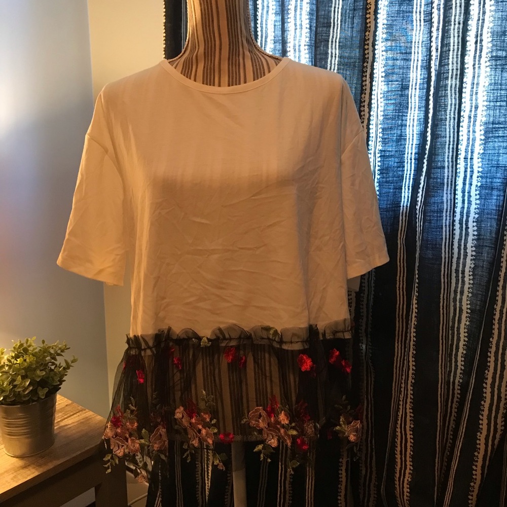 SHEIN Top/Tee